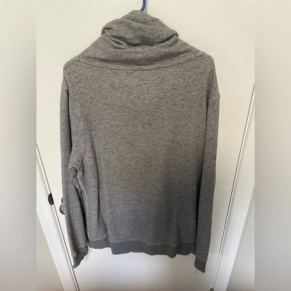 Guess sweater - Picture 2 of 3